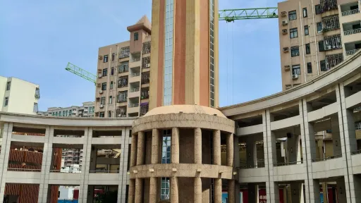 皇岗村