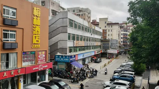 下梅林村