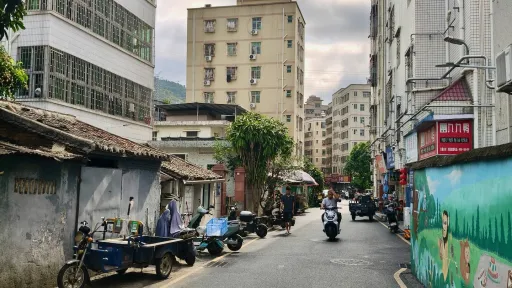 大磡村