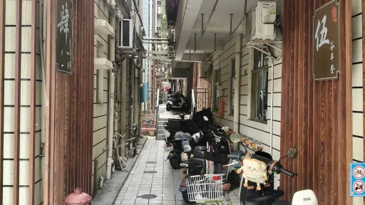 海湾村