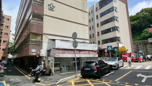 新屋村