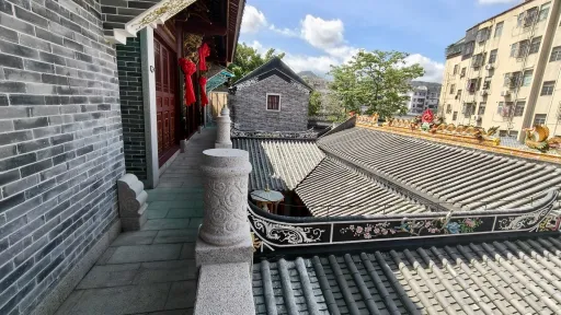 石岩老街村