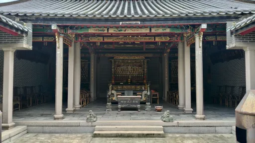 罗租村