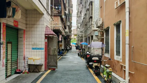上下屋村
