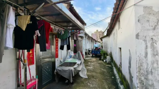 应人石村