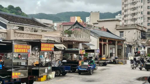 应人石村