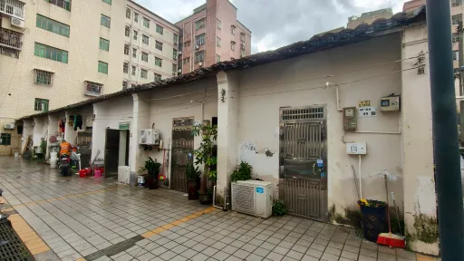砖厂村