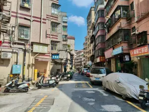  吓屋村