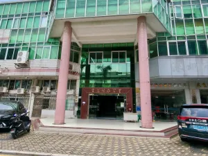 官龙村