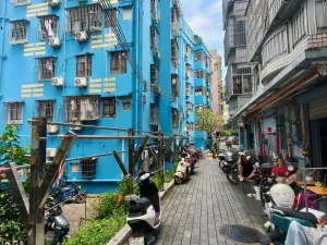 新屋村