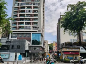 新屋村