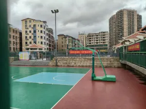 官田村