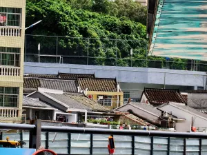 罗租村